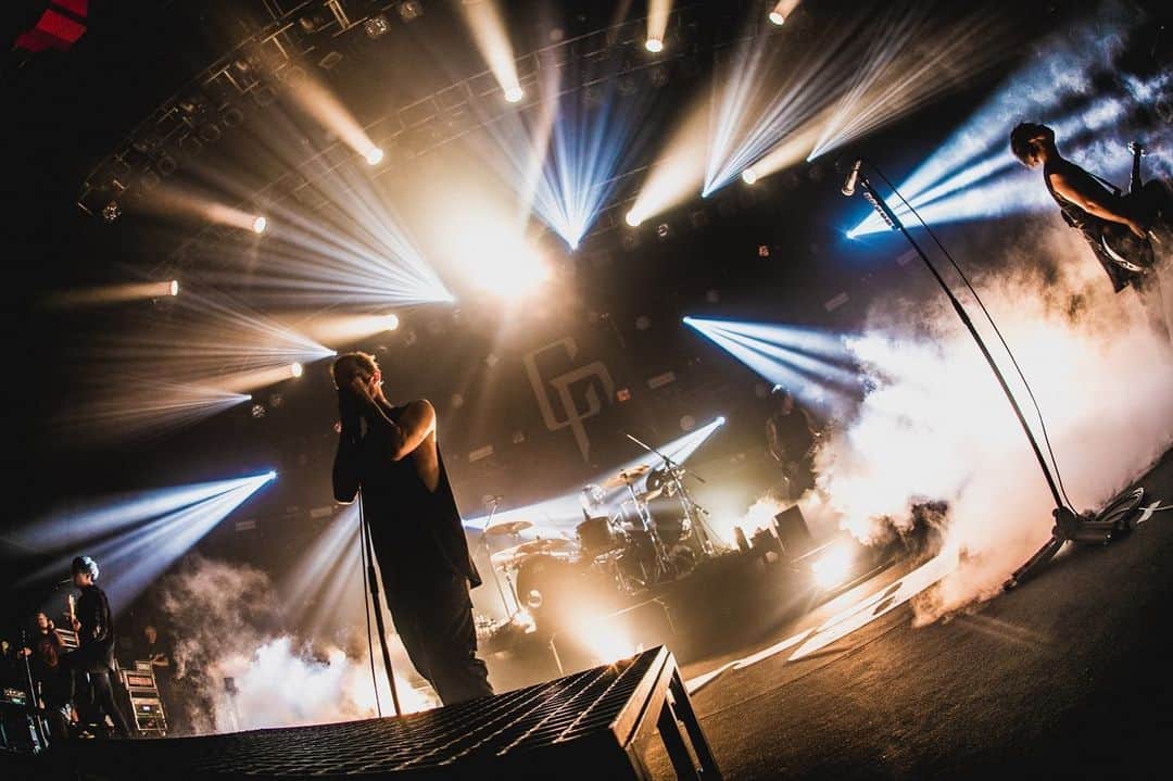 coldrainさんのインスタグラム写真 - (coldrainInstagram)「“THE SIDE EFFECTS ONE MAN TOUR 2019”  新木場STUDIO COAST photos by @yamada_mphoto  #coldrain  #thesideeffects」11月7日 19時50分 - coldrain_official