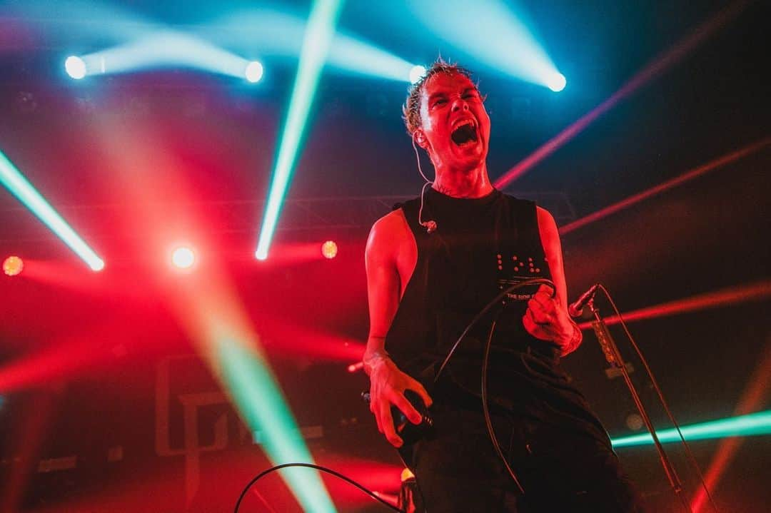 coldrainさんのインスタグラム写真 - (coldrainInstagram)「“THE SIDE EFFECTS ONE MAN TOUR 2019”  新木場STUDIO COAST photos by @yamada_mphoto  #coldrain  #thesideeffects」11月7日 19時50分 - coldrain_official