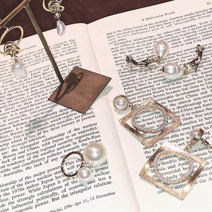 Loungedress officialのグルメインスタ