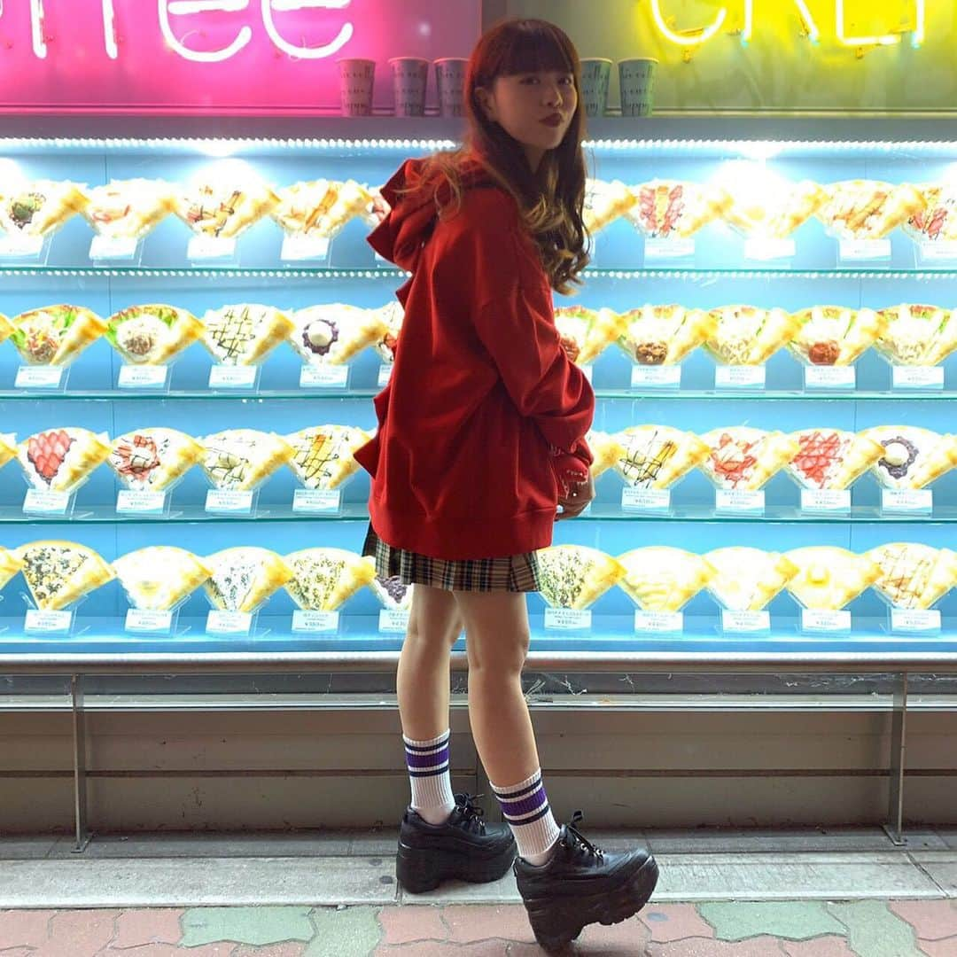 WEGO Global Officialのインスタグラム：「@wego_global_official ⠀ ⠀ ⠀ 🌈💜🌹TODAY’S TOPIC🌹💜🌈 今天為大家帶來w❤️c人氣單品的穿搭介紹～🦖🌈 這次為大家介紹紅色、粉色和紫色的商品的搭配方式😘 . . Today we introduce outfits wearing the Red, Pink and Purple items from w❤️c 🦖🌈 ⠀ #wegoglobalofficial #wego #wegojapan #streetfashion #streetstyle #ootd #coordinate #instafashion #japanesefashion #穿搭 #時尚穿搭 #日系 #日系穿搭 #原宿系 #原宿系女子」