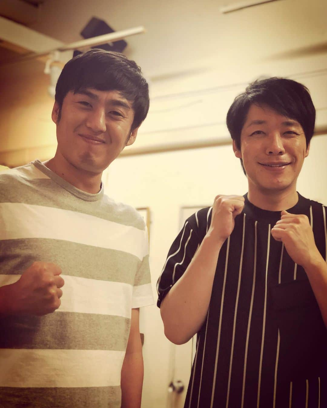 杉本知香さんのインスタグラム写真 - (杉本知香Instagram)「いい顔😆😆😆 アンバ黒川さん、強めのパーマかけたら 高橋一生感凄いの図。（笑）  #中目黒美容室 #麒麟川島 #麒麟#川島明 #ロバート山本#ロバート#山本博 #アンバランス黒川 #アンバランス#黒川忠文 #高橋一生」11月7日 13時52分 - sugimotoc