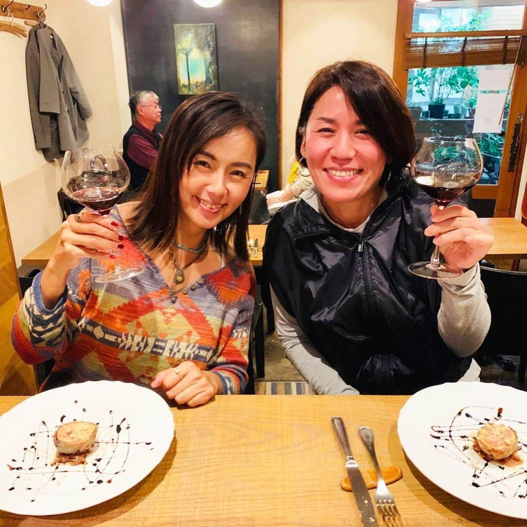 田中律子さんのインスタグラム写真 - (田中律子Instagram)「マミさんと　@mami_gambaru サシ飲み🍷 三軒茶屋の　@briccajp の料理が何を食べても美味しかった💯 マミさん、来月は京都で飲みましょー🍷  #サシ飲み  #wine  #bricca  #三軒茶屋  #美味しいお酒に美味しいご飯」11月7日 16時20分 - ri2kotanaka