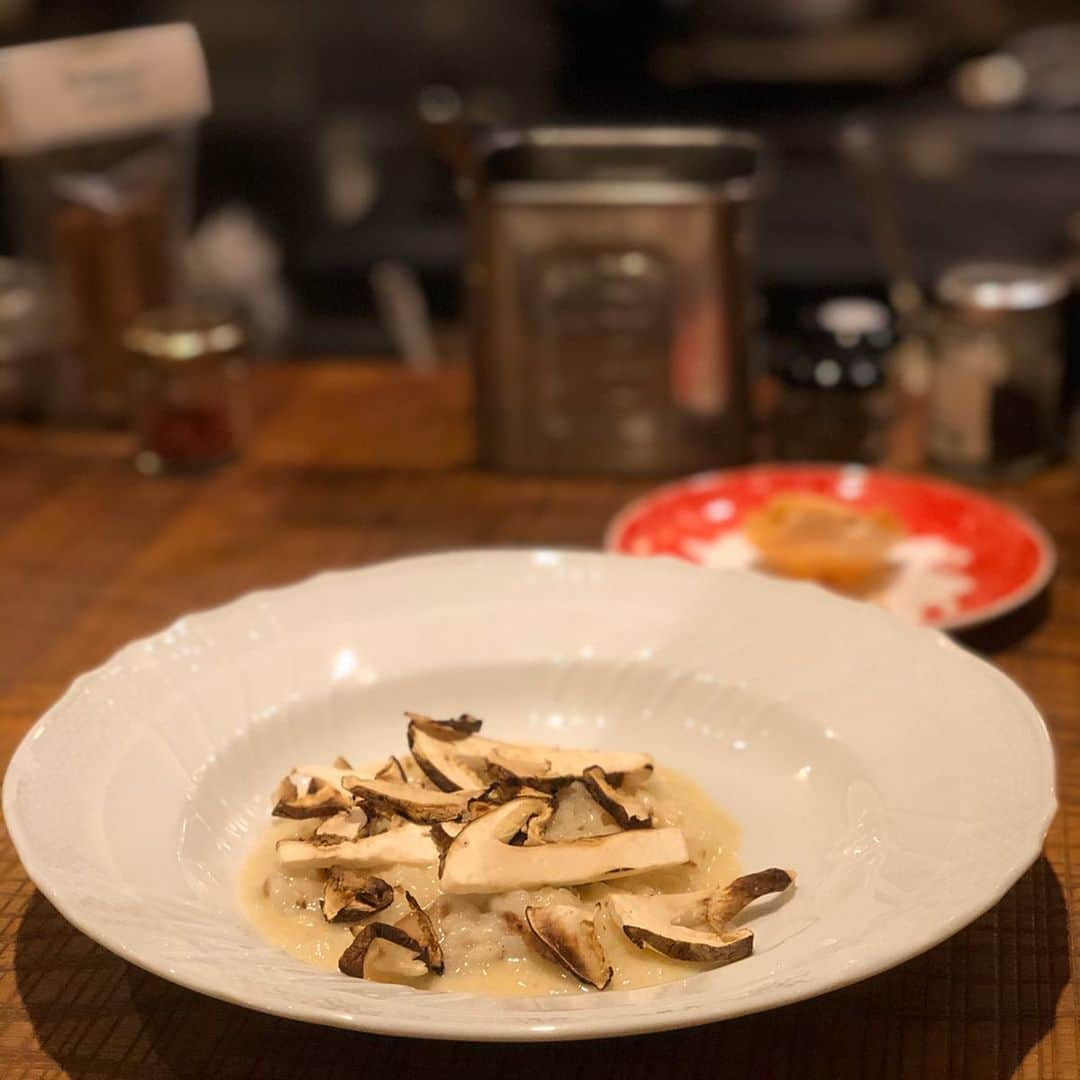 田中律子さんのインスタグラム写真 - (田中律子Instagram)「マミさんと　@mami_gambaru サシ飲み🍷 三軒茶屋の　@briccajp の料理が何を食べても美味しかった💯 マミさん、来月は京都で飲みましょー🍷  #サシ飲み  #wine  #bricca  #三軒茶屋  #美味しいお酒に美味しいご飯」11月7日 16時20分 - ri2kotanaka