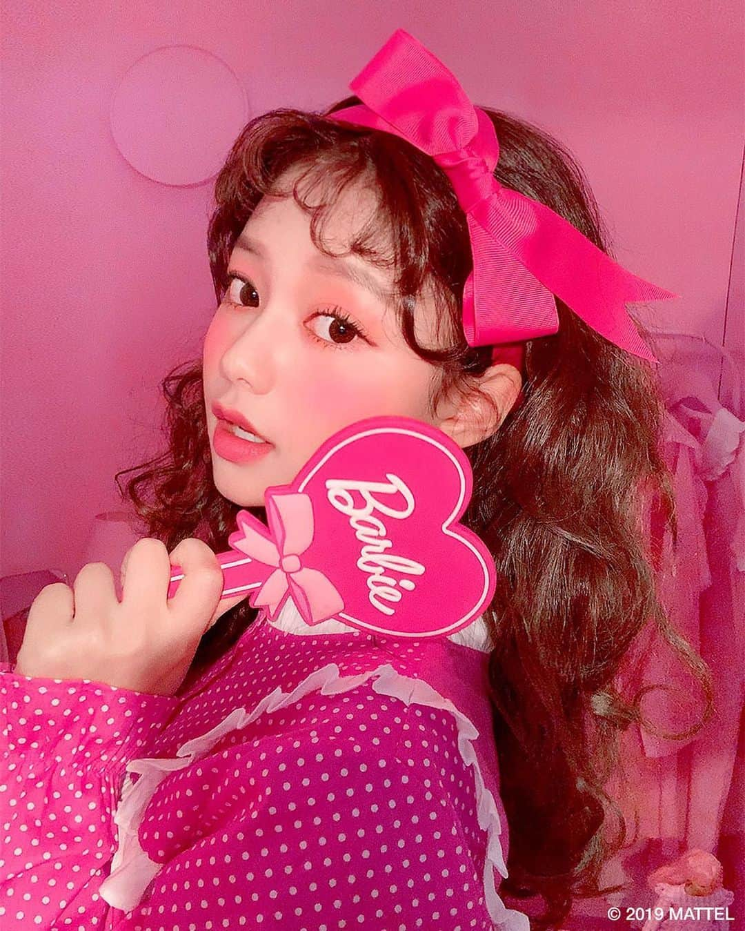 Chuuさんのインスタグラム写真 - (ChuuInstagram)「CHUU x Barbie❤️ 이뻥❤️ #chuuseoul #barbie」11月7日 17時21分 - chuu_official