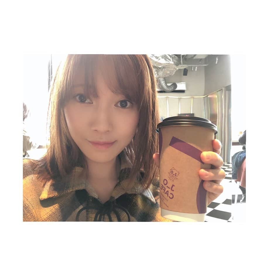 畑山亜梨紗さんのインスタグラム写真 - (畑山亜梨紗Instagram)「稲垣吾郎さんが銀座にオープンされたBISTRO_J_Oさんへ。😊🌻 おやつはカフェのレモネードにしました。  カプチーノも飲んだよ。  #銀座　 #J_O_CAFE  #BISTRO_J_O #新しい地図  #稲垣吾郎　#香取慎吾　#草彅剛」11月7日 17時21分 - a_ufo_91