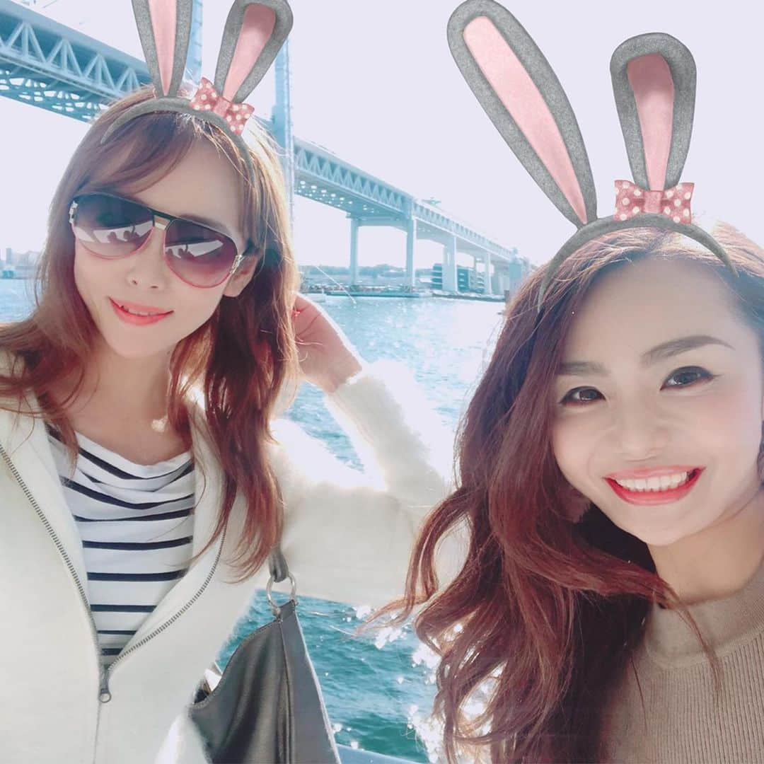 MAYUMIさんのインスタグラム写真 - (MAYUMIInstagram)「ランチクルーズ♪ ⛴  雲一つない晴れの日に行ってきました🥰 横浜の景色を見ながら 中華のビュッフェ たまにはこんなランチも良いなぁ♡  #ロイヤルウィング　#横浜港」11月7日 17時38分 - djmayumi