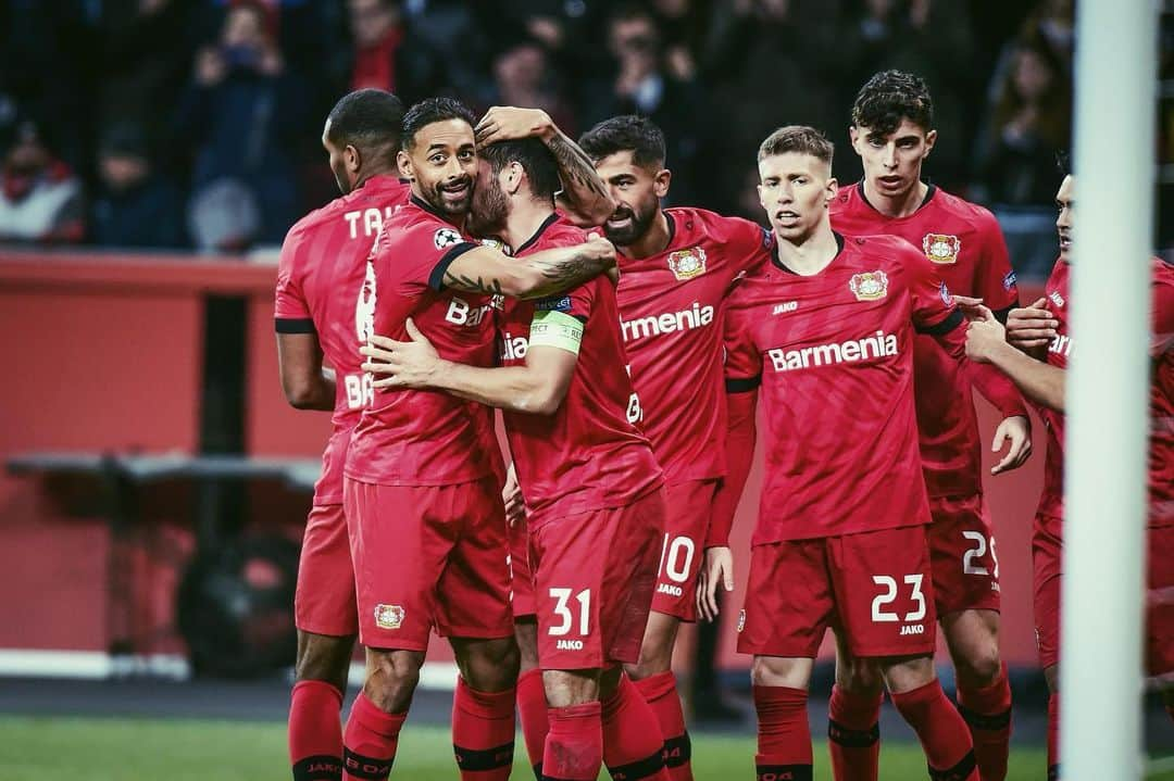 カリム・ベララビさんのインスタグラム写真 - (カリム・ベララビInstagram)「Team // Championsleague // 3 Points ✅」11月7日 17時45分 - karimbellarabi