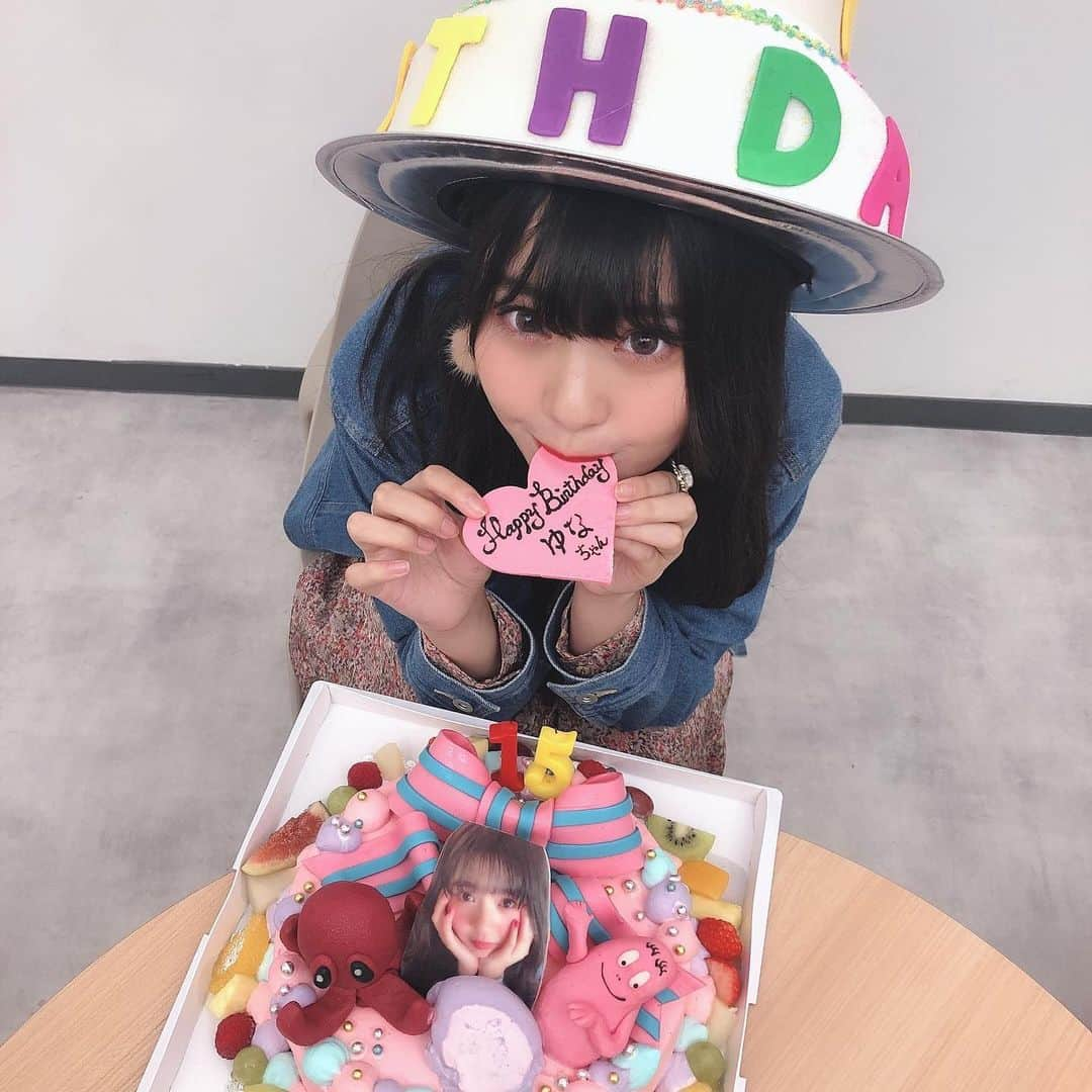 ゆなさんのインスタグラム写真 - (ゆなInstagram)「❤︎.* ・ ・ 本日 11/7 15歳になりました！🎉🎂 ・ 約3年間活動してきて 出会いも経験も一番多かったのが この１年だったかと思います！  今年もたくさんの方に お祝いして頂けていることが 本当に幸せです😢💕 ・ 濃い１年になりましたが さらに濃い15歳の年にしたいと 思います‼️ ・ 15歳の私もよろしくお願いします😘」11月7日 18時03分 - _yunachannel