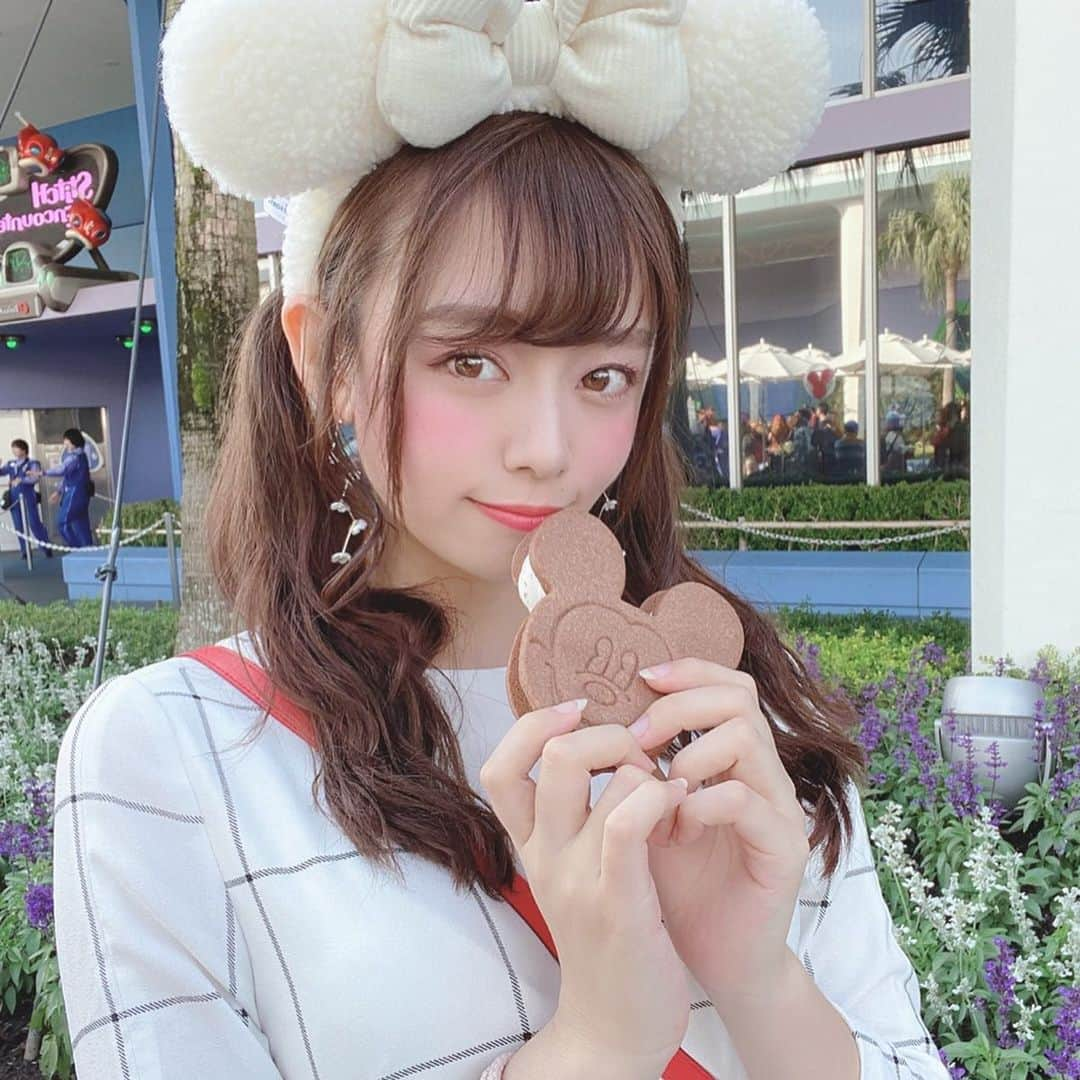 寺坂真里奈さんのインスタグラム写真 - (寺坂真里奈Instagram)「⑅ ⑅  もぐもぐ🍫 ⑅」11月7日 18時14分 - marina_terasaka