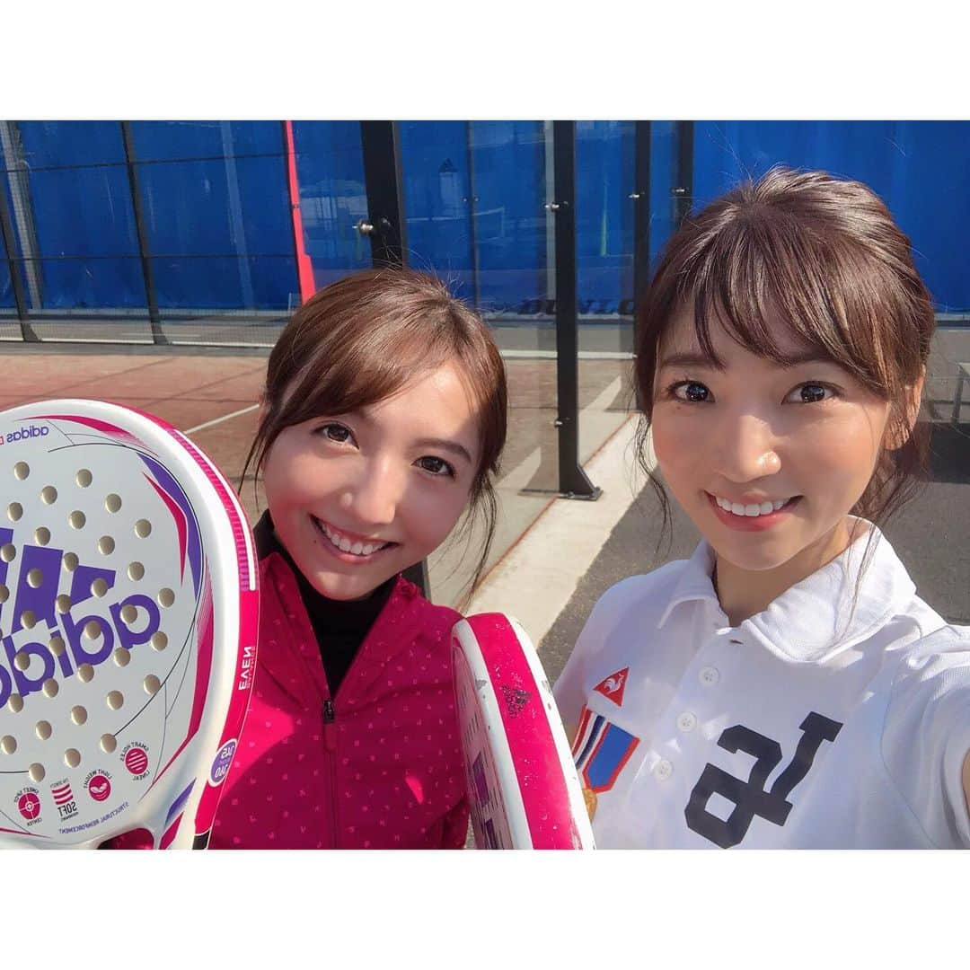 森遥香さんのインスタグラム写真 - (森遥香Instagram)「. スポーツの秋🏃‍♂️ということで 久しぶりに運動して来ました。 今年マイブームのパデル！ 今回も内田さんに遊んでもらいました☺︎♡ Oha!4終わりにありがとうございます🙏 愉快な内田さんのおかげで楽しく良い汗がかけました✨ . . #カラダWEEK #パデル #ちょっとずつ上達中 #元KHBアナウンサー .」11月7日 18時28分 - moriri_h