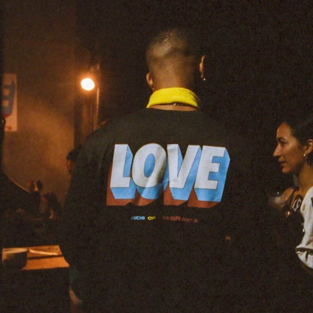 キース・パワーズのインスタグラム：「❤️ WILL RUN FOR LOVE ❤️ • 9.17.19」