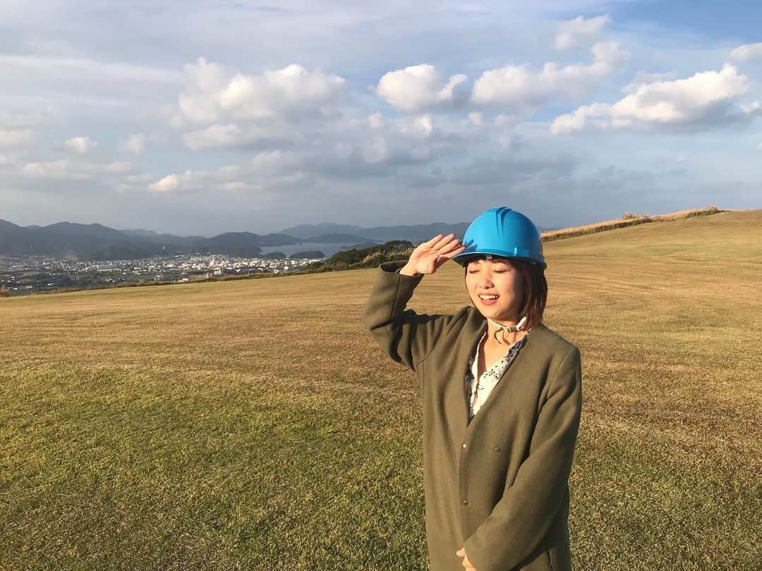 川崎優さんのインスタグラム写真 - (川崎優Instagram)「. . 【鬼岳写真館🏔２】 1枚目..たたずむ鬼岳 2枚目..わたしは鬼岳 3枚目..癒しの鬼岳 4枚目..うつくしき鬼岳 📷..director//Mr.kagiyama #ご清聴ありがとうございました #長崎 #五島市 #鬼岳 #VPロケ #ヘルメットかぶって早6年」11月7日 20時49分 - yuu__noir