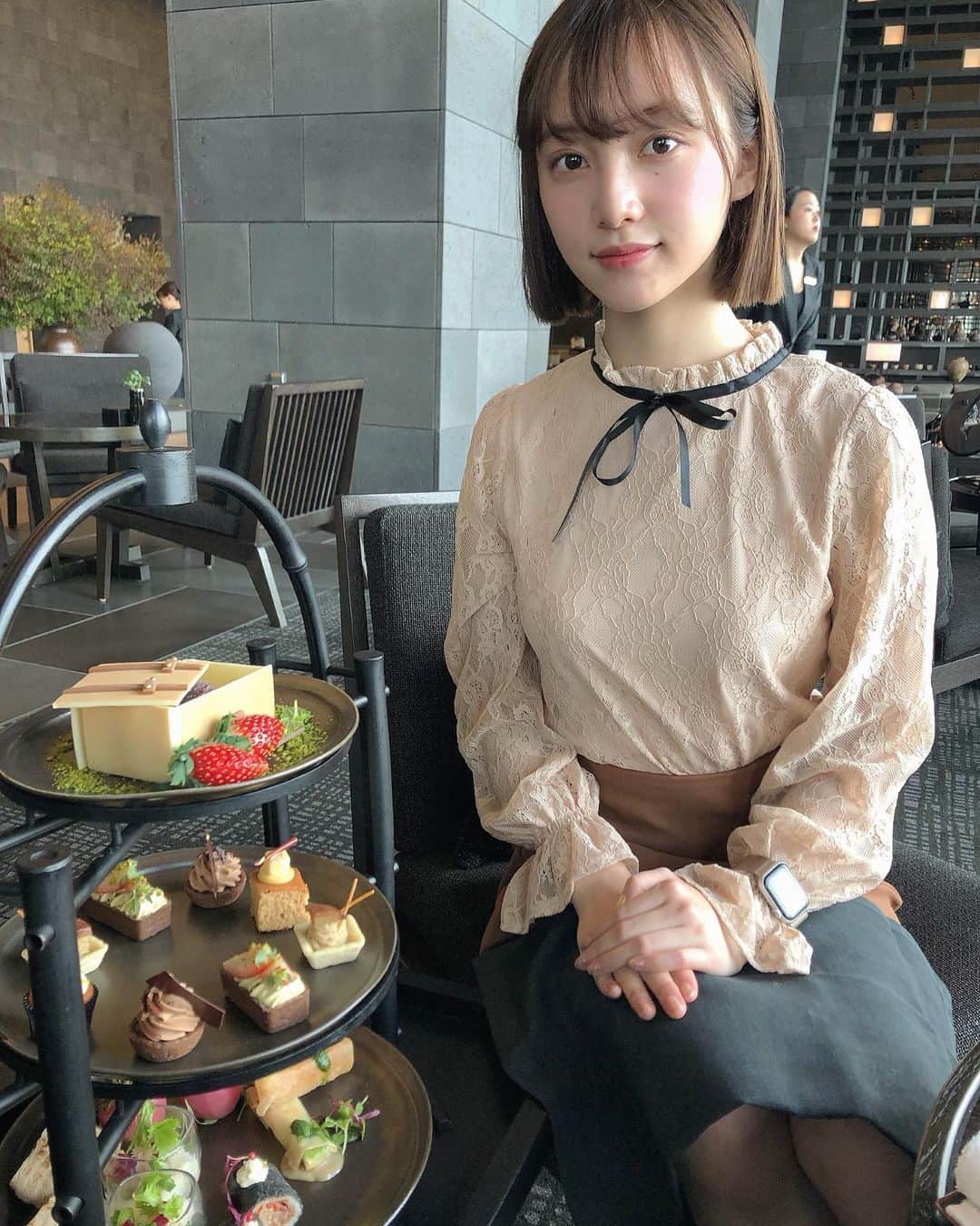 山田愛奈さんのインスタグラム写真 - (山田愛奈Instagram)「.  紅茶はマロンとバラを 頂いたのですが、、美味しすぎて 紅茶だけの為に来たいと思いました .  #アフタヌーンティー  #アマン東京」11月7日 22時08分 - aina_yama