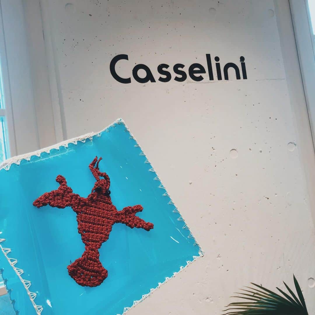 真山りかさんのインスタグラム写真 - (真山りかInstagram)「.﻿ ﻿ #casselini さんの展示会﻿ ss可愛い！はやく来年来てくれ〜〜🥺﻿ ﻿ Photo by @kazi_baziru ﻿ ﻿ #まやまにあ﻿ ﻿ .」11月7日 22時33分 - ma_yama_official