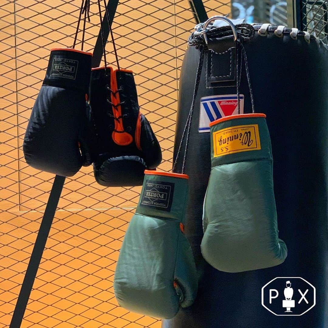 吉田カバン 表参道さんのインスタグラム写真 - (吉田カバン 表参道Instagram)「Winning×PORTER ’Boxing gloves’ PX exclusive  #ポーター #吉田カバン #porter #yoshidakaban #porteryoshidan#madeinjapan #porterexchange #px #japan #tokyo #shibuya #tanker #concept #shop #newopen #black #green #gray #orange #ma1 #military #special #collaboration #boxing #gloves #winning #ウィニング #8oz #井上尚弥 #naoyainoue」11月7日 23時08分 - porter_flagship_store