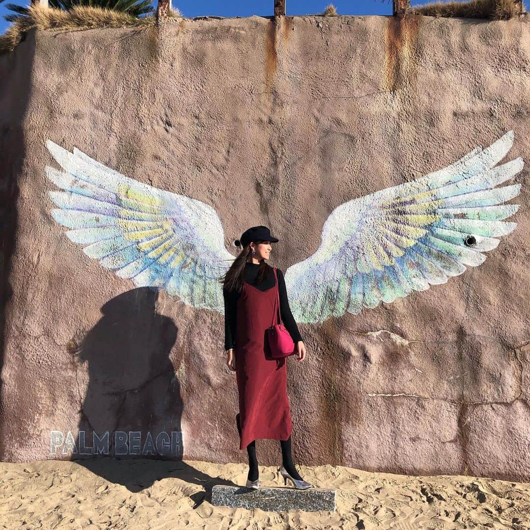 のインスタグラム：「* * 有名なパームビーチの羽👼👐 観光に来ていた女の子達のグループと仲良くなって撮りっこしました🥳😺📸 ほんとにキレイな街！✨🏝 * * #パームビーチ #糸島」
