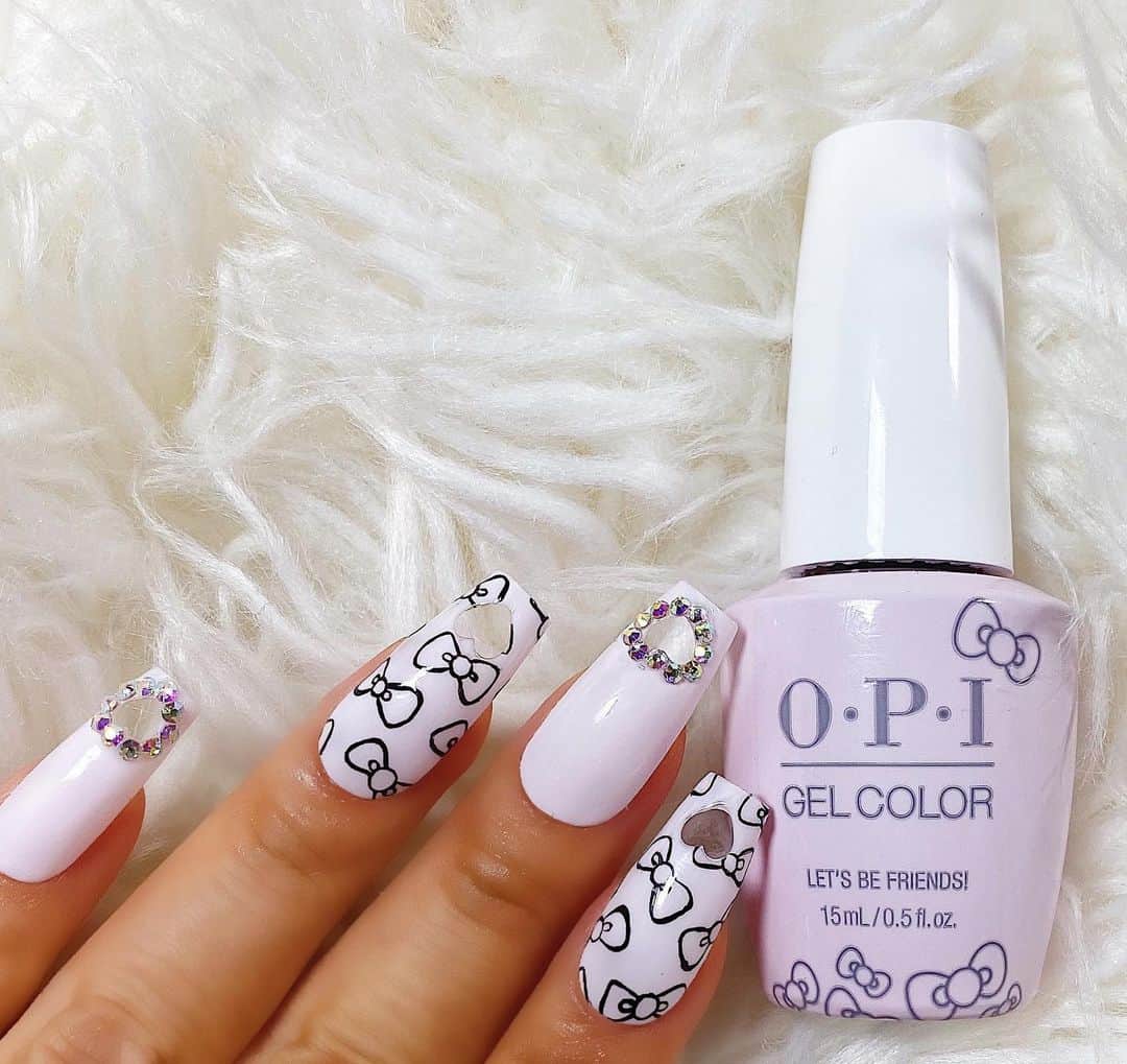 Britney TOKYOさんのインスタグラム写真 - (Britney TOKYOInstagram)「Friends don’t let friends miss out on this ICONIC shade from the #OPIxHelloKitty Collection😍 @opi  Give your client the ultimate pale pink mani💅🏻✨ #HelloKitty #HelloKitty45 #OPIObsessed #LetsBeFriends #OPIGelColor #NailInspo #NOTD #NailSwag #nailart #britneytokyo」11月8日 1時02分 - britneytokyo