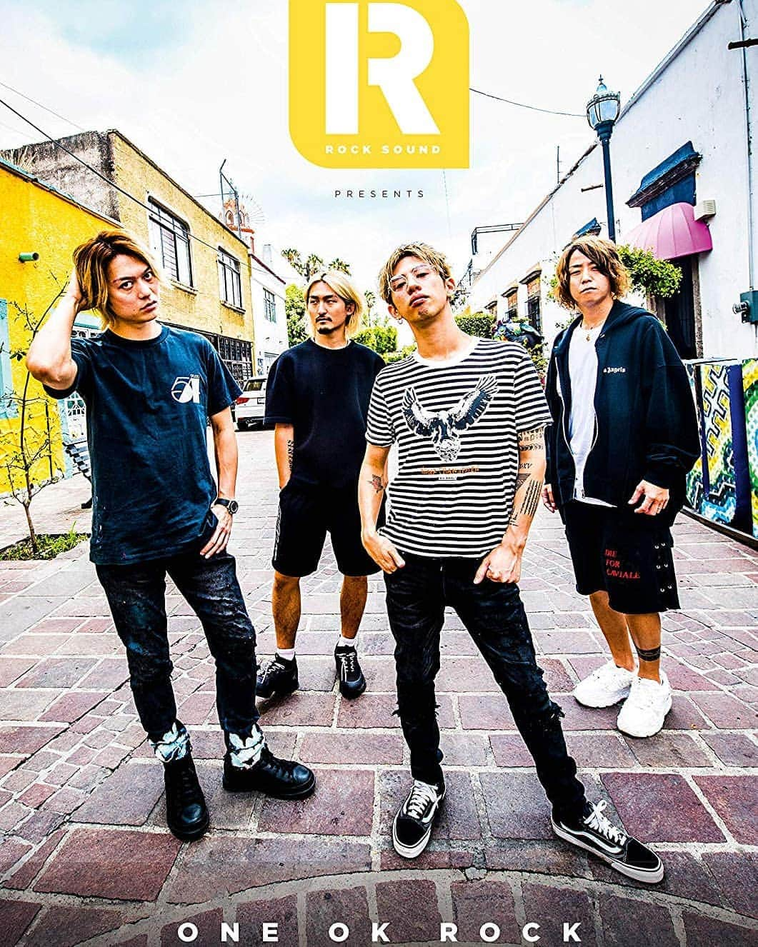 ONE OK ROCK WORLDさんのインスタグラム写真 - (ONE OK ROCK WORLDInstagram)「説明  内容説明  英国ロック月刊誌「ROCK SOUNDS」より人気ロックバンドONE OK ROCK特集の特別別冊が発売されます。 未公開分を含む70点の写真や、メンバーへのインタビューなどを全100ページにわたり紹介するONE OK ROCKの記事のみの雑誌です。 A1サイズ（約84cm × 約60cm）の両面ポスター付き。  内容紹介  Rock Sound presents: ONE OK ROCK - The Essential History A beautiful 100-page tribute to ONE OK ROCK, this special one-off magazine features around 70 stunning photographs from the last several years of Rock Sound's journey with the band - including dozens of never-before-seen images from exclusive photo shoots to live performances - as well as every Rock Sound cover feature interview the band has carried out to date. The magazine also features a brand new and exclusive cover photo, and comes packaged with a huge A1 double-sided wall poster that also features another exclusive photograph taken specially for this item, creating the ultimate guide to Japan's greatest global rock star.  発売日 2019/12/6  Check story for link preorder! -  #oneokrockofficial #10969taka #toru_10969 #tomo_10969 #ryota_0809 #fueledbyramen #eyeofthestormjapantour20192020#tourdreams」11月8日 1時14分 - oneokrockworld