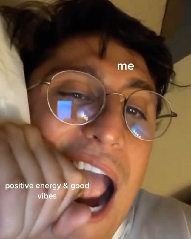 The Best From Vineのインスタグラム：「Not quite I understand... 📹 @supders . For more amazing videos follow @bestofbviral . #funny #fail #crazypeople #champagne #oops #funnyfail #happyfail #celebration #celebrate」