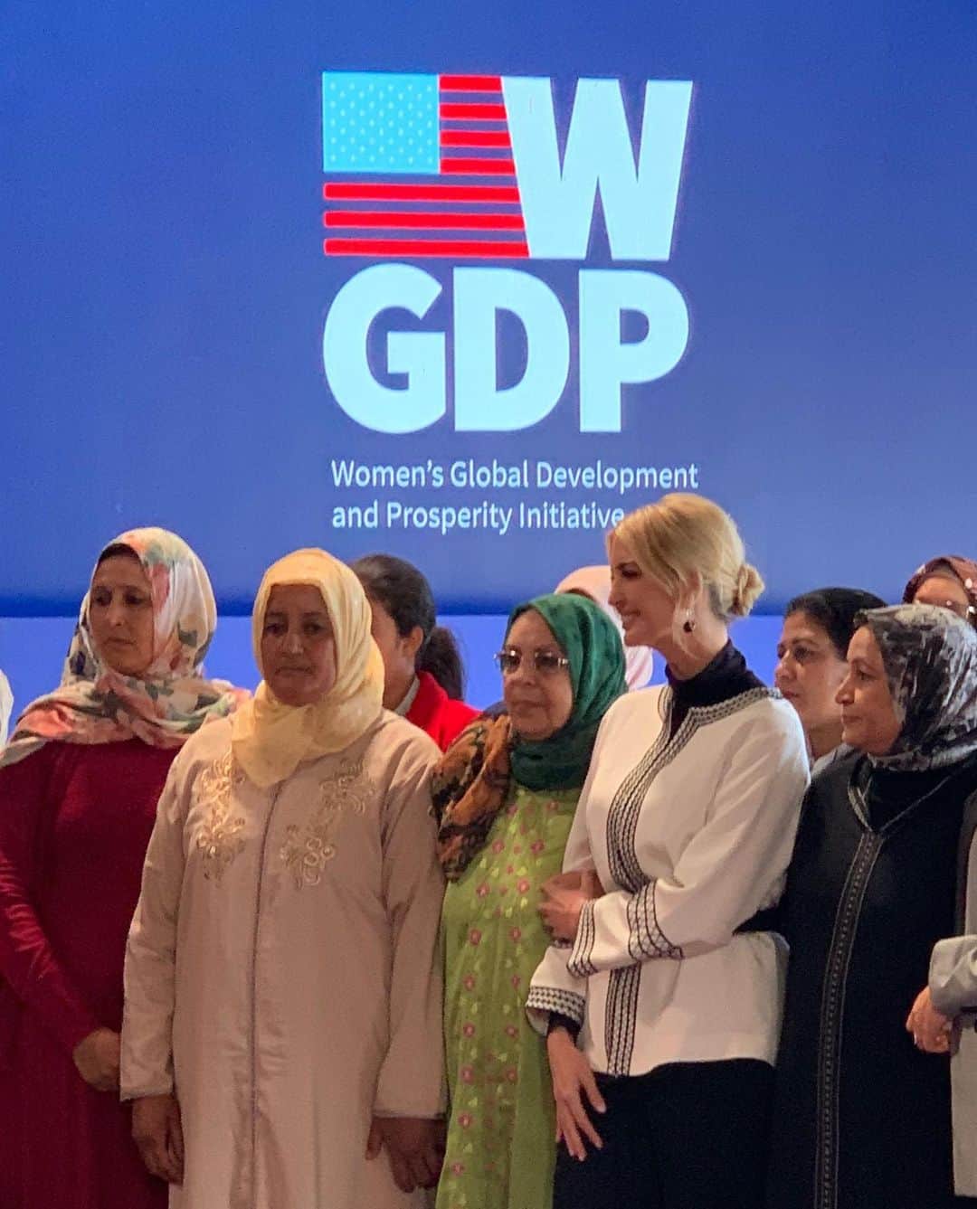 イヴァンカ・トランプさんのインスタグラム写真 - (イヴァンカ・トランプInstagram)「It was a joy meeting these strong Moroccan women, and now property owners!  W-GDP aims to improve legal rights, land productivity and employability for women in Morocco, and across the world. #WGDP . . 📷: Jacquelyn Martin / AP 📷: Fadel Senna / Getty Images」11月8日 1時59分 - ivankatrump