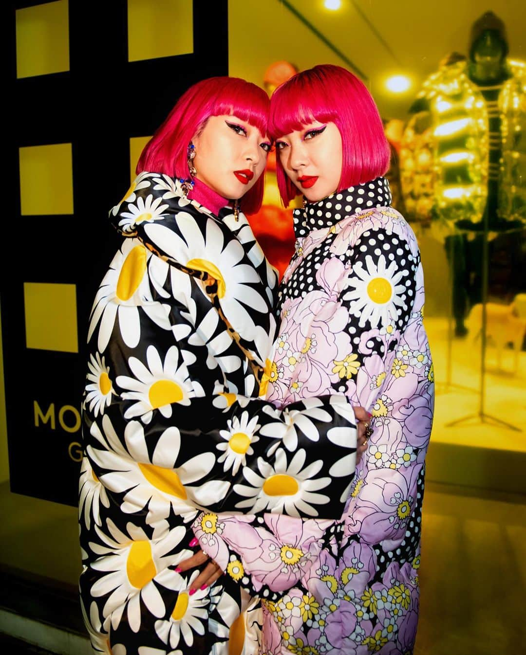 モンクレールさんのインスタグラム写真 - (モンクレールInstagram)「Moncler House of Genius opens its doors Tokyo style, with the first of four parties tonight celebrating the launch of the temporary concept stores. Next up - Milan, Paris and L.A. _ #MONCLERGENIUS Moncler House of Genius Tokyo is open until January 28th 2020 B-Side 5-11-2, Jingumae, Shibuya-Ku, Tokyo」11月8日 3時44分 - moncler