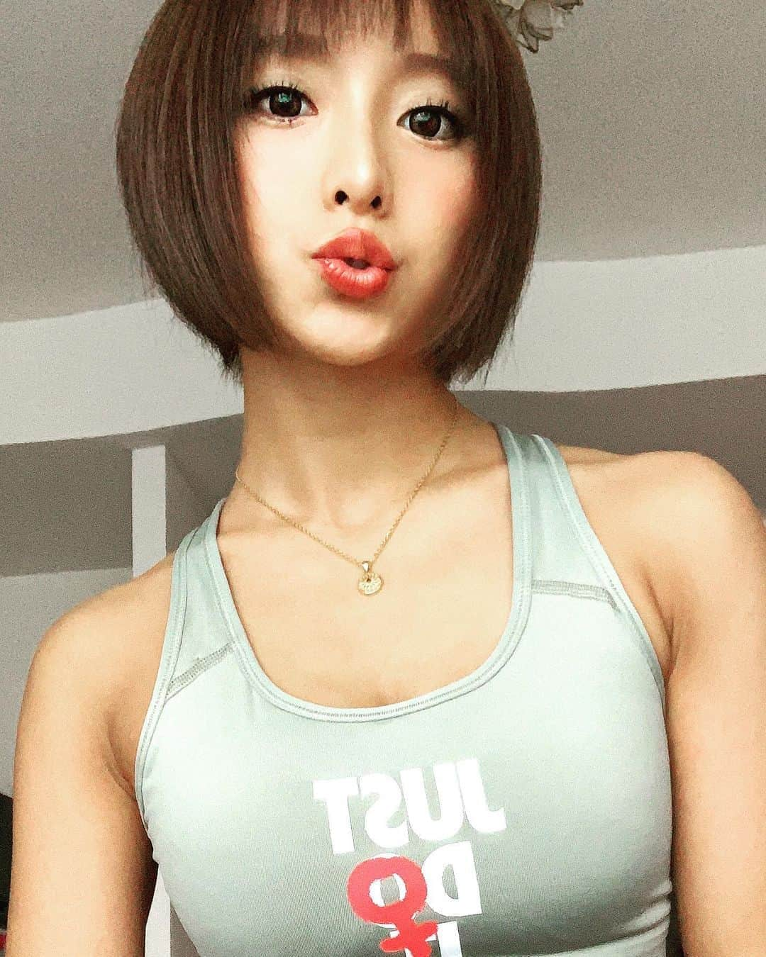 ハピネス笑舞さんのインスタグラム写真 - (ハピネス笑舞Instagram)「むっちむち🥺🏋️‍♀️💪😱❄️。 あと9日！！ カーボいれてないので元気ない😫」11月8日 14時04分 - egkn_115