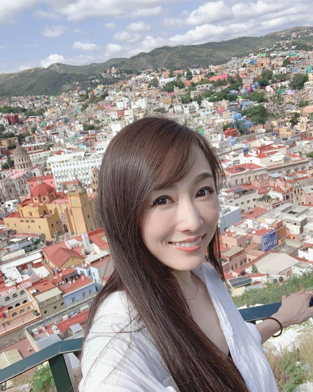のインスタグラム：「#グアナファト 世界遺産の街🥺💕 . #世界遺産 #worldheritage #メキシコ #mexico #女子旅 #girlstrip #杏さゆり #SayuriAnzu」