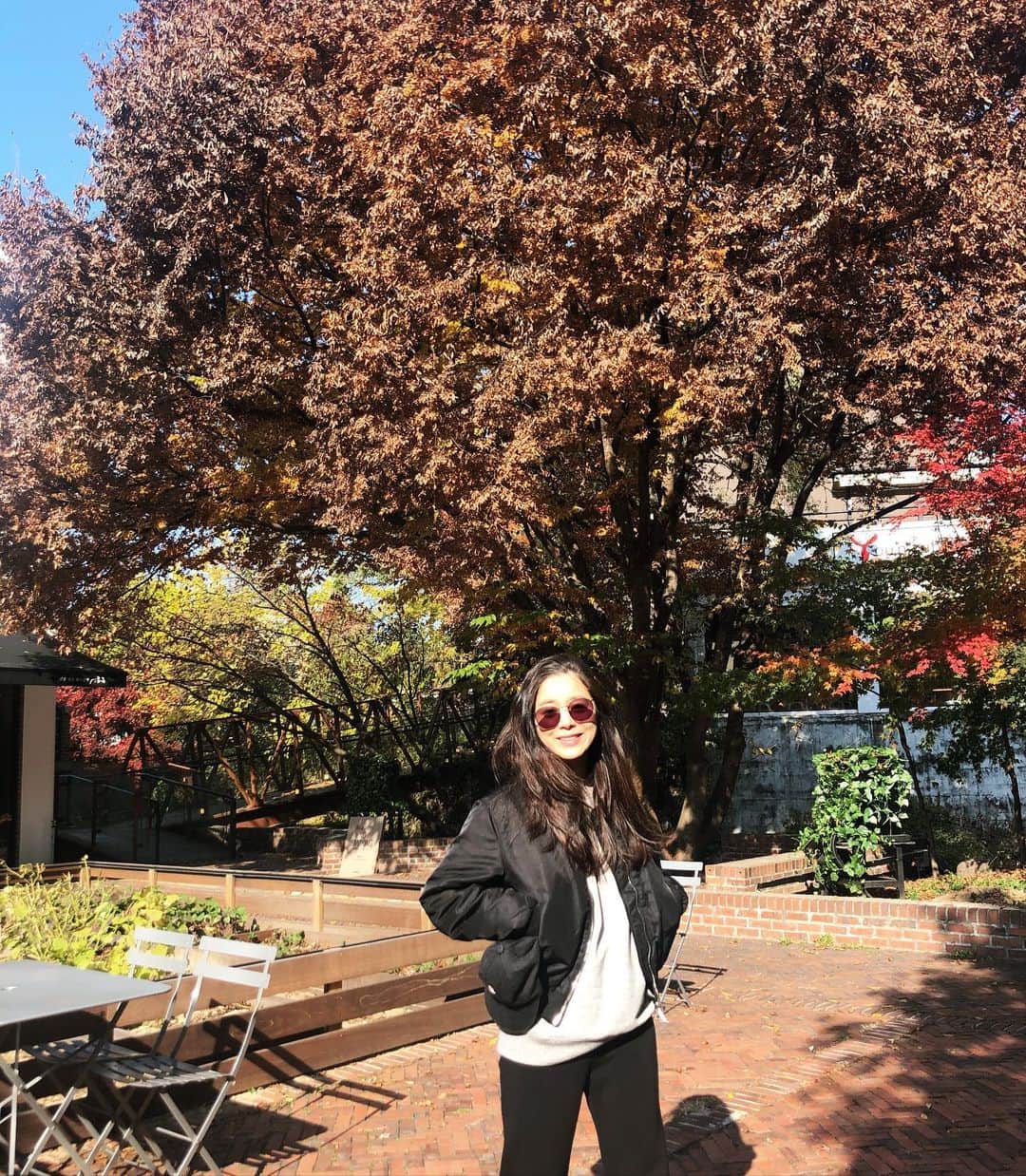 ソ・ヨンヒのインスタグラム：「🍁」