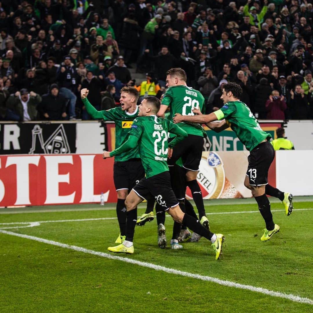 のインスタグラム：「@borussia-Park on 🔥🔥🔥」