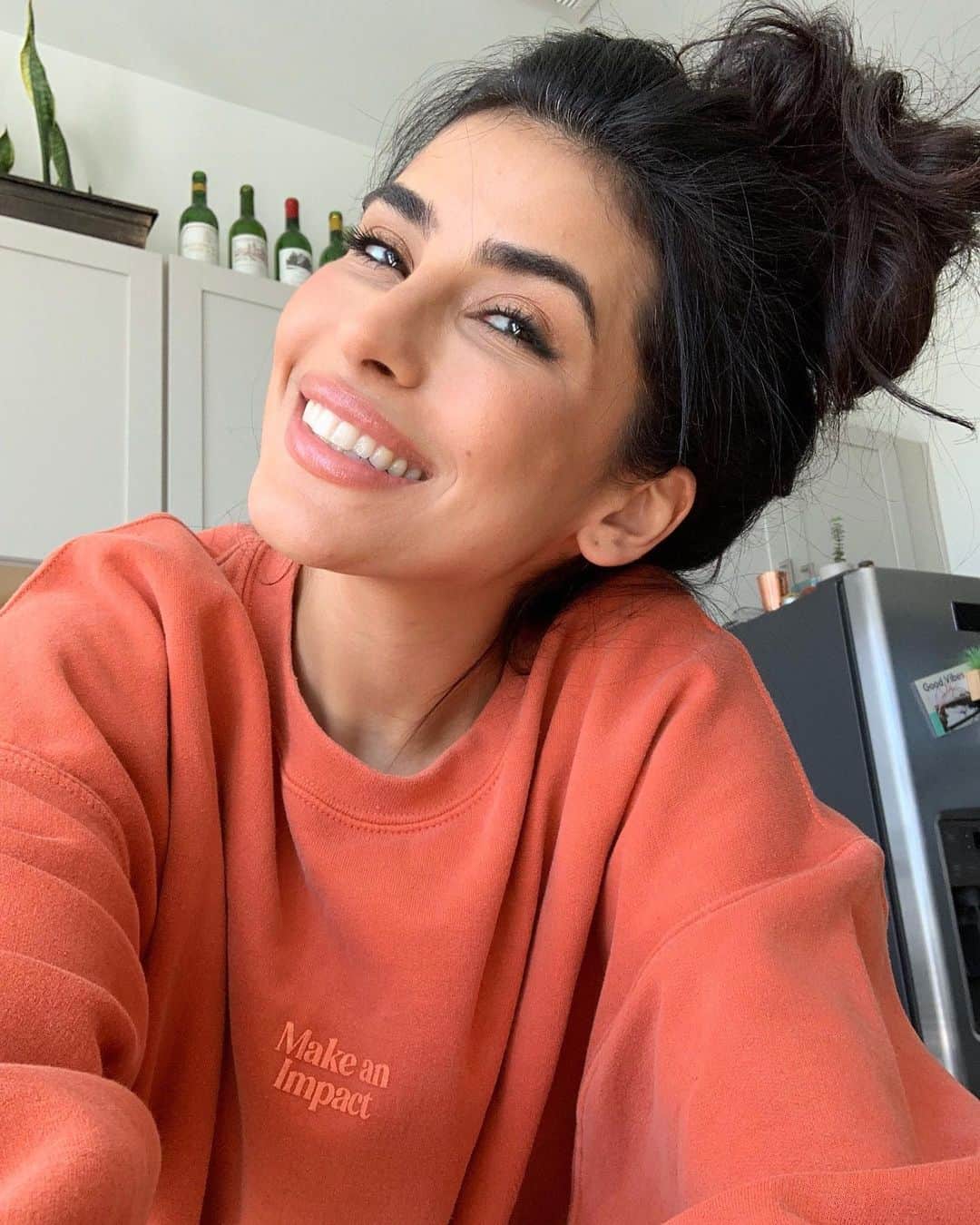 Sazan Hendrixさんのインスタグラム写真 - (Sazan HendrixInstagram)「My girl @shenaegrimesbeech tagged me in the #AsSheIs challenge & I’m tapping in because sometimes seeing No filters, no photoshop and no editing on Instagram is necessary and so refreshing! My simple message is that i have learned it is totally okay to be completely yourself and to help others feel safe to be themselves too. This platform is a great way to connect with people by simply being YOU! I am passing this message on and now challenge my besties @kristinjohns & @alexysgabrielle to share their unfiltered posts. Of course you guys can join the movement too and help bring some perspective back to Instagram by posting your unedited photo & what this message means to you! 🧡✨ #happythursday #makeanimpact」11月8日 7時54分 - sazan