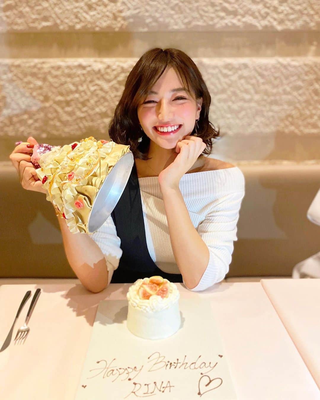 石井里奈のグルメインスタ