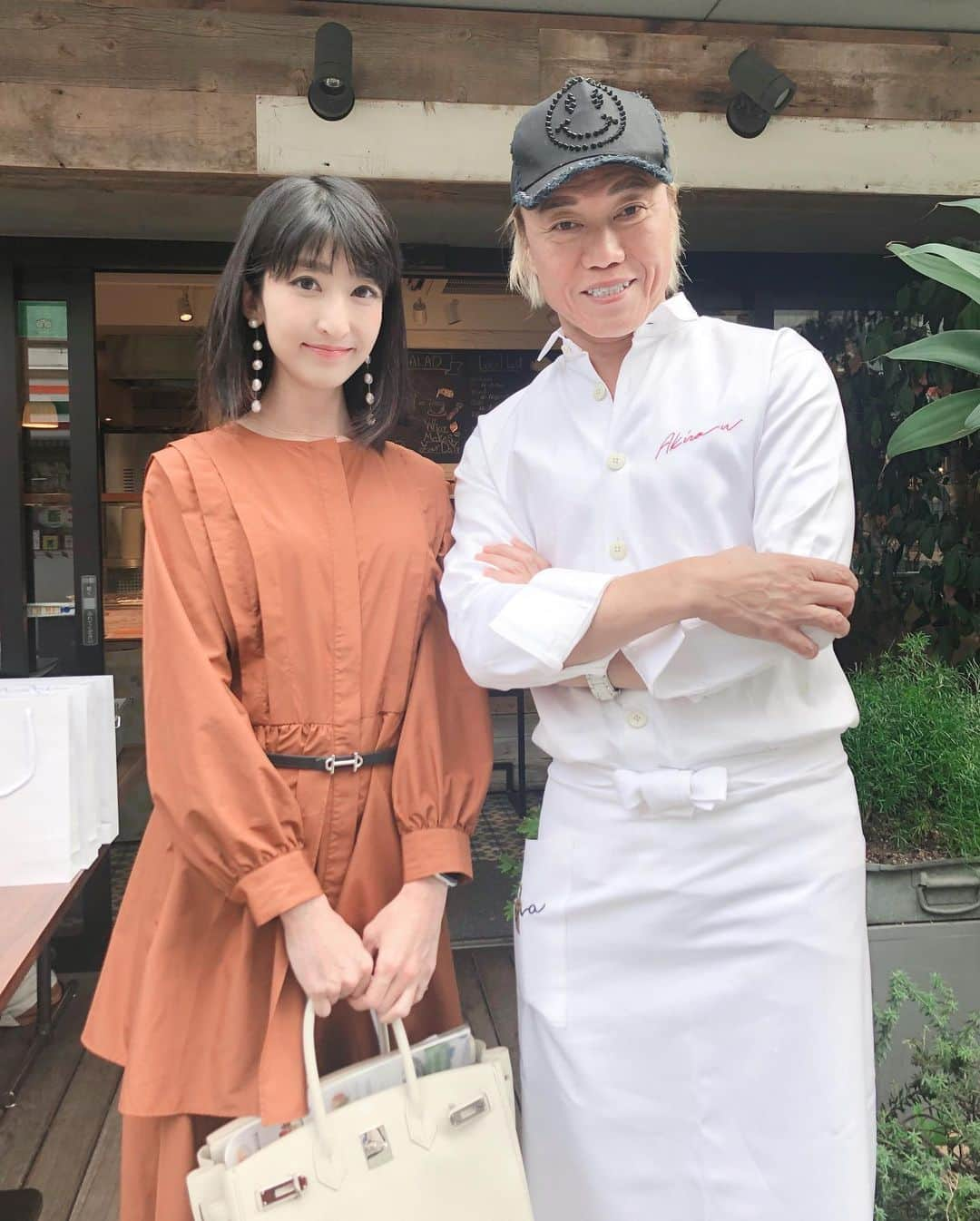 土屋香織さんのインスタグラム写真 - (土屋香織Instagram)「❁. ジムに通い始めてから プロテインを飲み始め💪🏻 ランやテニスもするようになり🏃‍♀️🎾 食事や栄養も以前より さらに気にするようになりました🥗🍖🐟 . Mr.FARMER @mr.farmer_  で 11/7～12/6の期間限定で キューサイさんとコラボの ダブルたんぱくメニューを展開中だそう⸜(๑⃙⃘'ᵕ'๑⃙⃘)⸝⋆︎* . スムージーのファイバーホワイトと パンプキンスープが すごーく美味しいな♡と思ったら キューサイの商品「大人のダブルたんぱく」が 入ってるんだって✩︎⡱ 家でも真似してみたいなぁ😋 . 皇居ランの後とか 日比谷のMr.FARMERで パワープロテインプレートをよく食べるんだけど 今回のイベントでも出てきてうれしーい♡ たんぱく質もしっかりとれて 満足感がある内容で大好きなんです🥗 野菜だけじゃなくて肉も豆もあって 植物性たんぱく質と動物性たんぱく質の両方が採れる 「ダブルたんぱく」がうれしいメニュー◡̈ うちの近くにもお店あったらいいのになぁ🤭 . 私はお肉とナッツが大好きで 毎日食べてるんだけど それがまさに【ダブルたんぱく】でいいみたいです⸜(๑⃙⃘'ᵕ'๑⃙⃘)⸝⋆︎* . これからもたんぱく質を意識して バランスのいい食事を摂りたいと思います♪ . 今回のコラボメニューが食べられるのは 表参道店・新宿ミロード店・東京ミッドタウン日比谷店。 駒沢オリンピック公園店のみスープ・スムージーのみの展開。 . . . #PR #ダブルたんぱく #キューサイ #大人のダブルたんぱく #たんぱく質 #プロテイン #プロテイン女子 #インナーマッスル #くびれ #ジム #workout #rungirl #ランガール #loverunning #instarun #rungram #lifestylegram #ジム女子 #ランニング女子 #ラン #jogging #4yuuu #positivemind #positivevibes #positivelife #sposhirurun #マラソン #マラソン女子 #ランニングママ #テニス」11月8日 9時02分 - kaorintsuchiya