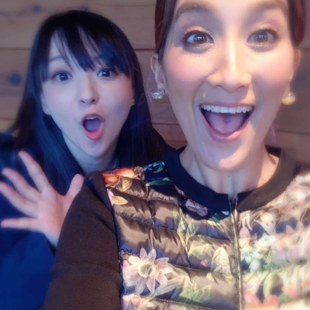 紗々さんのインスタグラム写真 - (紗々Instagram)「ANNAさーん！！！お久しぶりにお会いできて、本当に本当に嬉しかったです(；ω；)❣️ * #bayfm の #ミラクル の憧れのDJのANNAさん🌸✨* 毎週のクロストークでもお世話になりましたー！！ * 大好きすぎる😍！！！ * ありがとうございました❣️またぜひー！！！頑張りますー！！」11月8日 15時05分 - 03sasa03