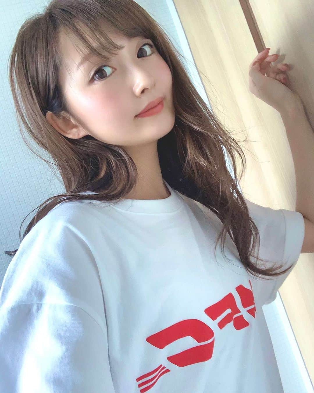 西村笑花さんのインスタグラム写真 - (西村笑花Instagram)「❤︎ ・ ・ 🕺🕺🕺 #freaksstore #mfcstore #mfc_store #tshirt  #selca #selpic #selstagram」11月8日 9時56分 - emika_nishimura