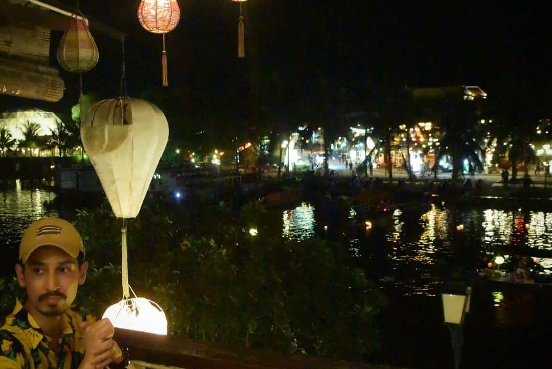 尾形沙耶香さんのインスタグラム写真 - (尾形沙耶香Instagram)「#hoianvietnam 🇻🇳 #ベトナム旅行 ✈️ #lanterns  #世界遺産の街」11月8日 11時18分 - sayakaogata