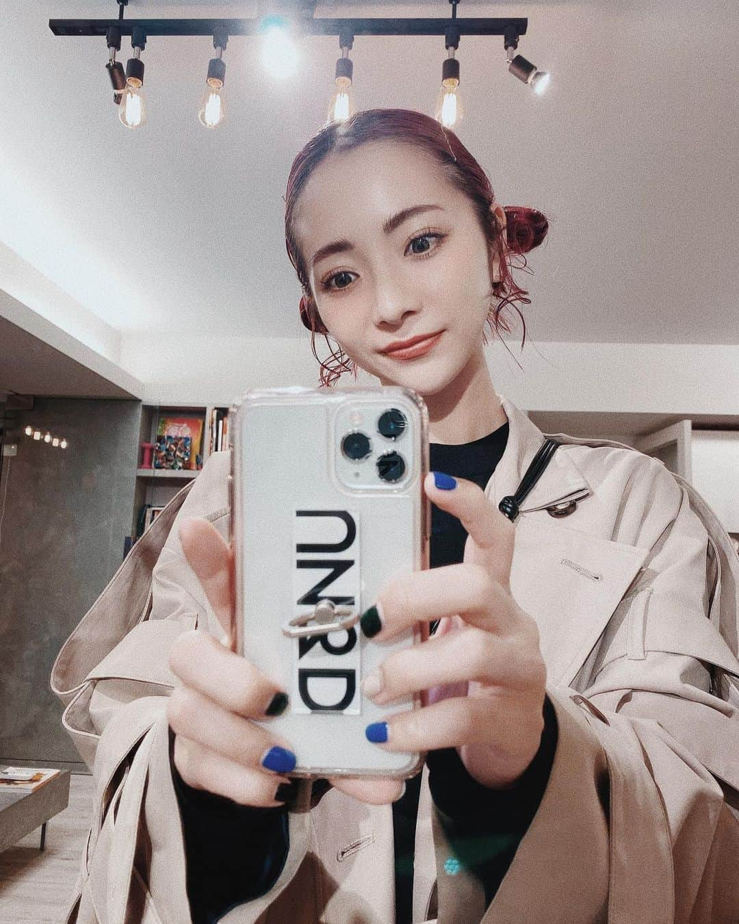 荻原桃子さんのインスタグラム写真 - (荻原桃子Instagram)「UN3D. LOGO スマホリング  立体感あってかわいいよっ  11.22 渋谷PARCOグランドOPENから全店発売です  2,800yen  新しく出来た @un3d_store  お買い物メインのストアアカウント  フォローしてね🥀  #UN3D @un3d_store  @un3d_official」11月8日 11時35分 - momokoogihara