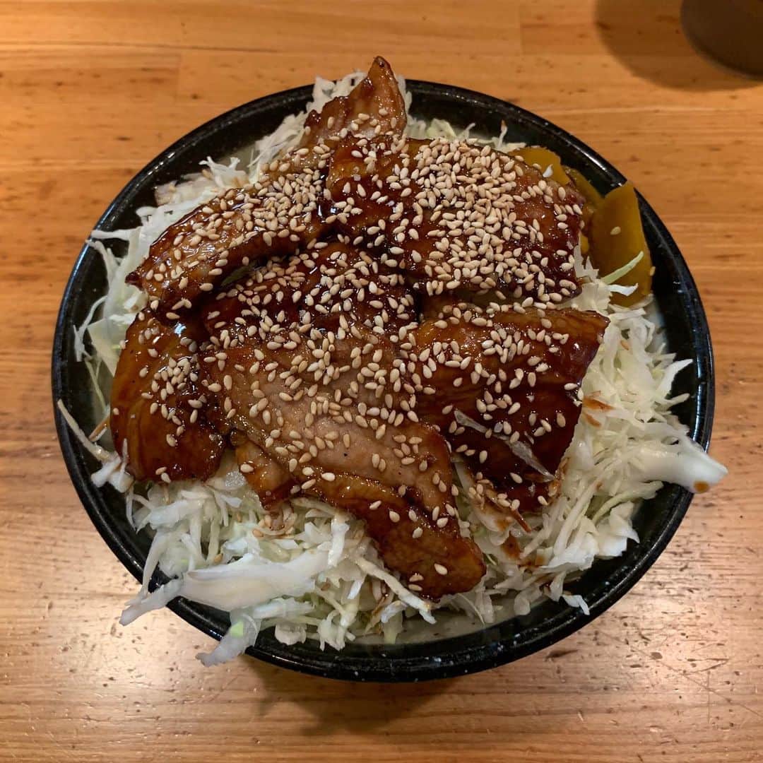 くろのグルメインスタ