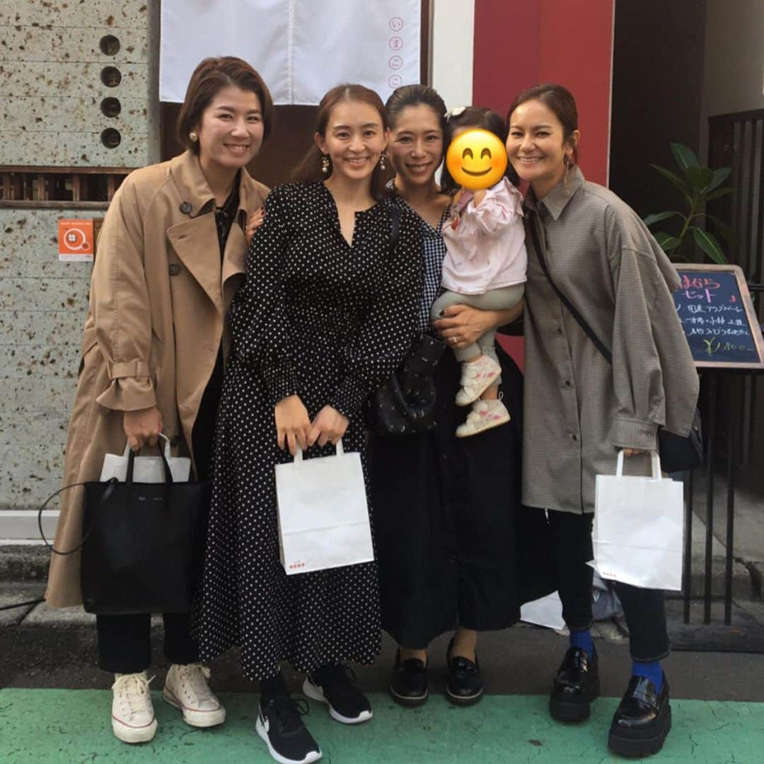 藤井瑞希さんのインスタグラム写真 - (藤井瑞希Instagram)「・ ・ アスリートのお姉様方は本当に優しい😭💖 ・ ・ おっいしいご飯と共に有意義な時間をすごしました‼️ ・ ・ ありがとうございました💕 ・ ・ #ランチ会 #先輩方 #アスリート #尊敬」11月8日 12時11分 - bdmntnfujiimizuki