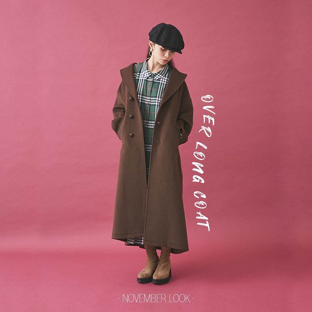 のインスタグラム：「#RCWB #RODEOCROWNS OUTER COLLECTION ━━━━━━━━━━━━━━━━━━ UP オーバーロングコート ¥12,990+TAX 適度な生地の厚みと、オーバーサイズのシルエットがマッチした、今年らしいウールコート。 秋から冬まで、長く着用できる総裏地付きの仕様は、この冬のマストアウターの一枚に。 ━━━━━━━━━━━━━━━━━ #RODEOCROWNS #RCWB #RODEOCROWNSWIDEBOWL」
