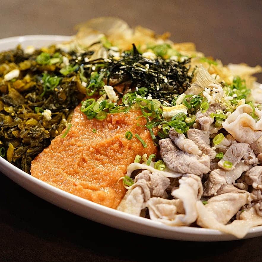 石関友梨のグルメインスタ