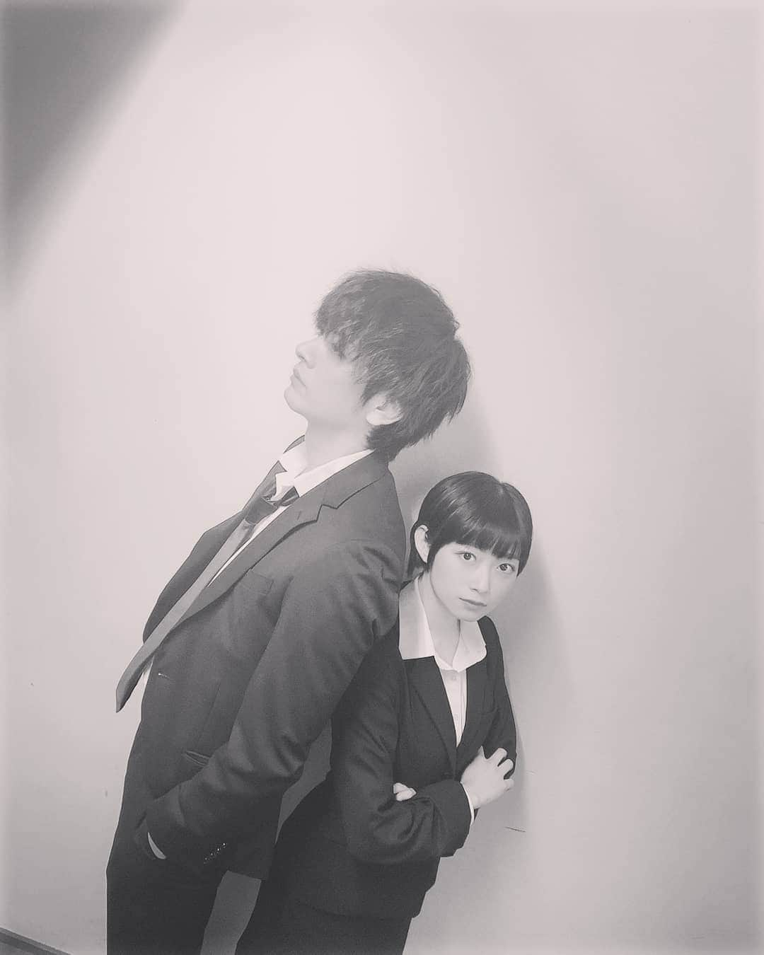 久保田悠来さんのインスタグラム写真 - (久保田悠来Instagram)「執行官と監視官。 シャッターも監視官。 舞台版『PSYCHO-PASS サイコパス』皆様のおかげで残すところ本日含めあと３日。 千秋楽は生中継もごザイコパス。 ぜひ。 #狡噛慎也 #常守朱 #久保田悠来 #河内美里 #シャッタ田佑馬 #舞台版サイコパス #PSYCHOPASS」11月8日 16時32分 - yuki_kubota.0615