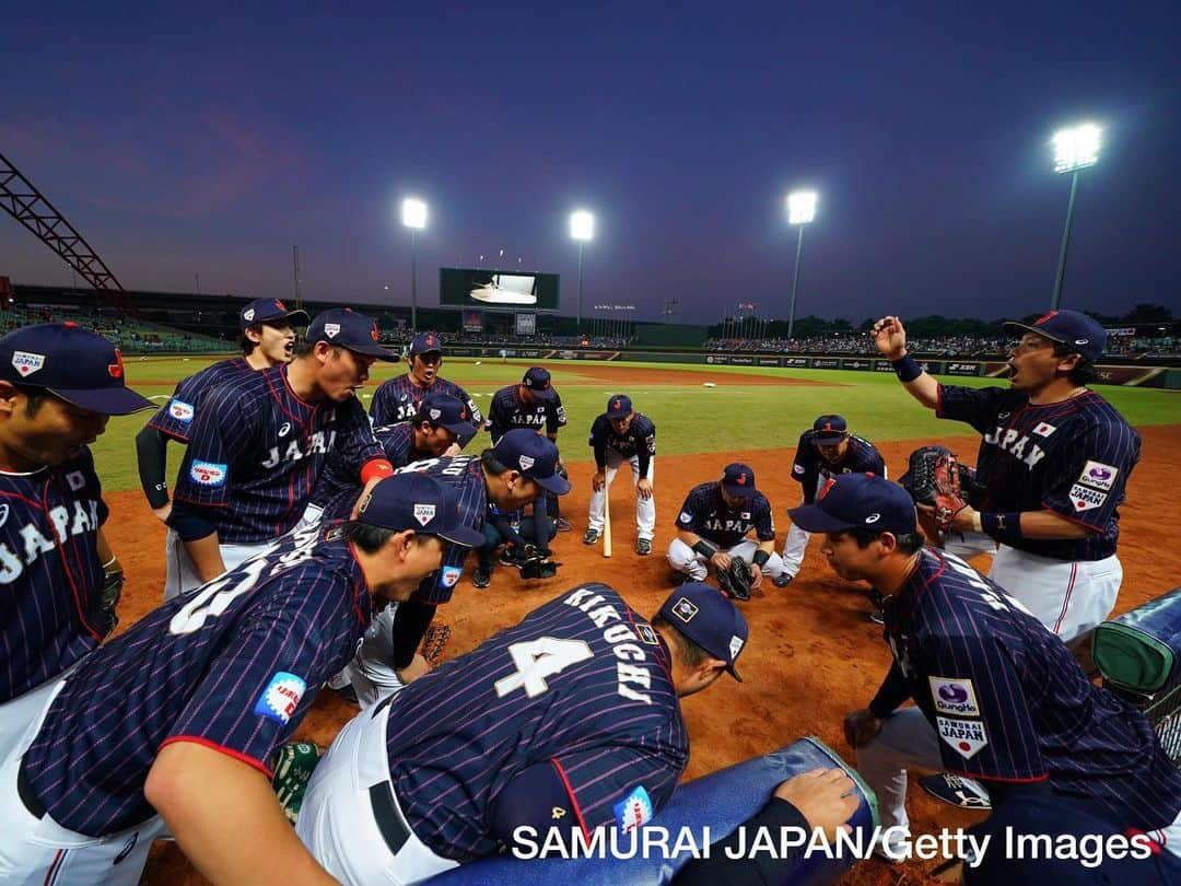 福岡ソフトバンクホークスさんのインスタグラム写真 - (福岡ソフトバンクホークスInstagram)「#samuraijapan #侍ジャパン #wbscpremier12 #wbscプレミア12 #鷹侍 #松田宣浩 #嘉弥真新也 #甲斐拓也 #高橋礼 #周東佑京 #甲斐野央 #softbankhawks #ホークス #奪sh」11月8日 16時40分 - softbankhawks_official