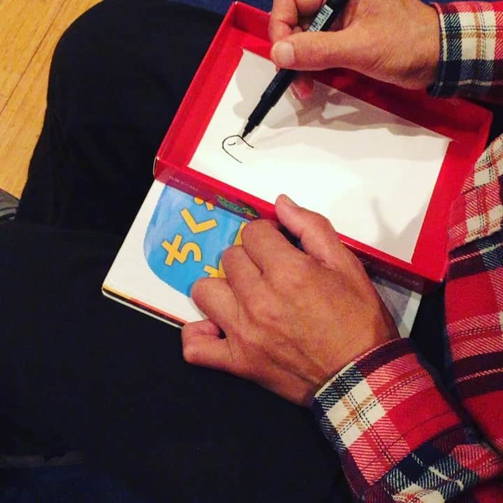 ブロンズ新社のインスタグラム