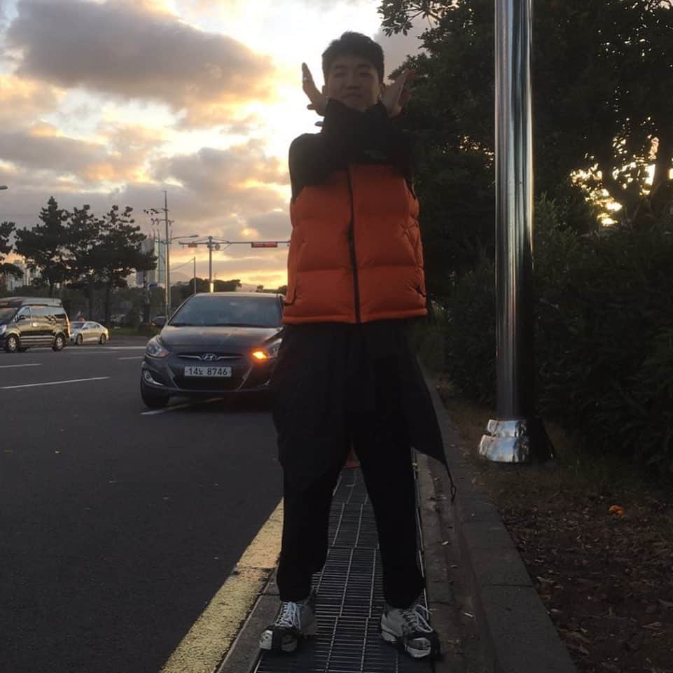 キム・スンミンのインスタグラム：「자기야 걘 ㅇr니야... ⭐️」