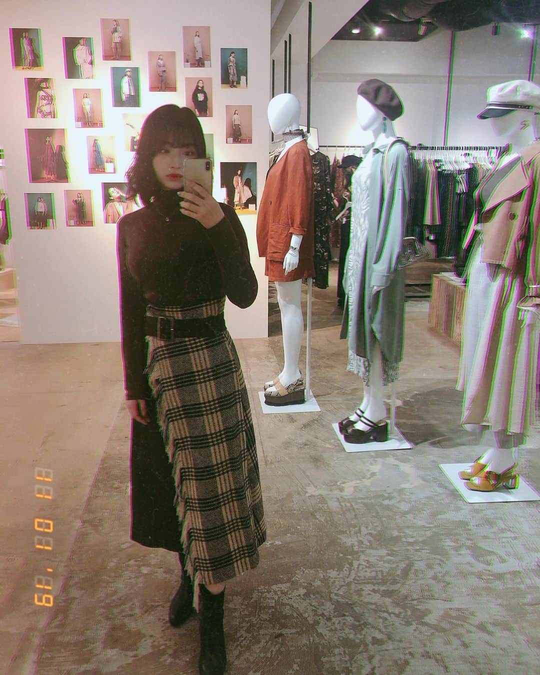 永井理子のインスタグラム：「MURUAのプレスに行ったときの☺︎ #murua」