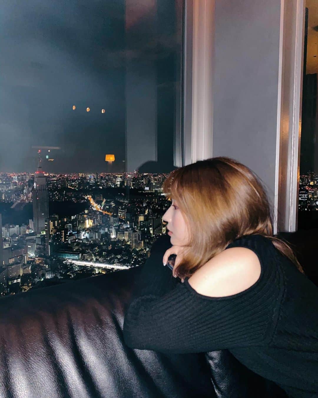 南りほのインスタグラム：「🌔ummmm..」
