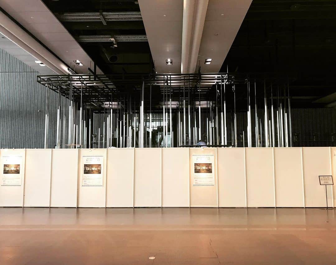 Miraikan, 日本科学未来館さんのインスタグラム写真 - (Miraikan, 日本科学未来館Instagram)「【11/14 公開！新展示：「計算機と自然、計算機の自然」】 いよいよ来週オープンです！ ただいま、鋭意制作中です。 A new permanent exhibition "Digitally Natural - Naturally Digital is opening next week!  Currently installing...」11月8日 18時58分 - miraikan