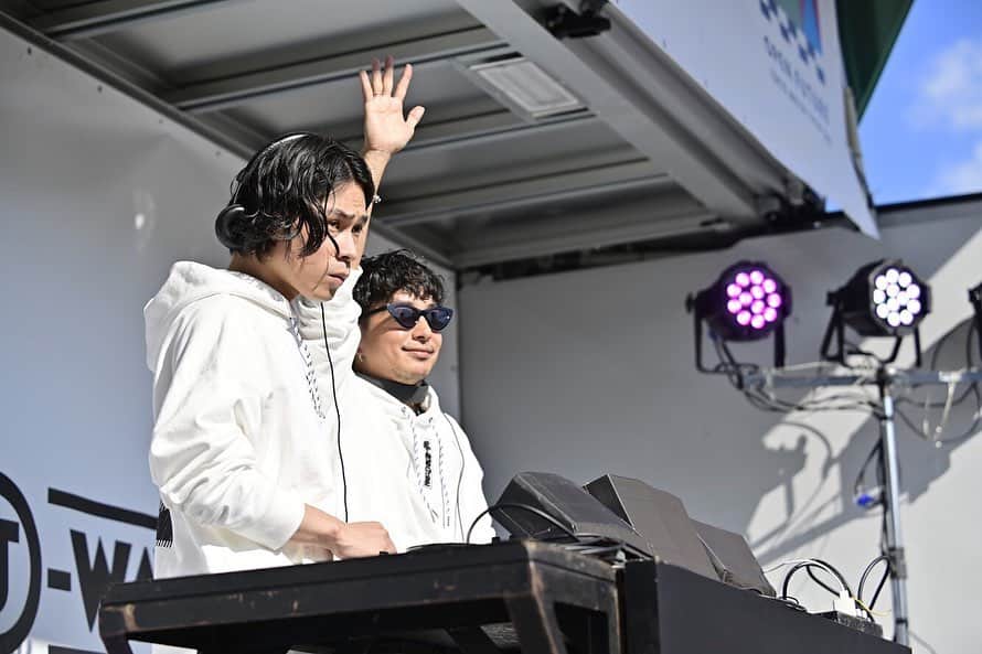 J-WAVEのインスタグラム