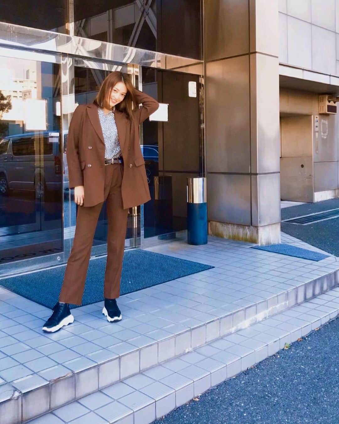宮澤成良（宮沢セイラ）さんのインスタグラム写真 - (宮澤成良（宮沢セイラ）Instagram)「🐻🍂🍁🍗🍪🎻　#brown」11月8日 20時04分 - seira_miyazawa