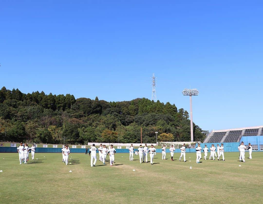 福岡ソフトバンクホークスさんのインスタグラム写真 - (福岡ソフトバンクホークスInstagram)「#宮崎秋季キャンプ2019 #第2クール3日目 #softbankhawks #ホークス #奪sh」11月8日 20時08分 - softbankhawks_official